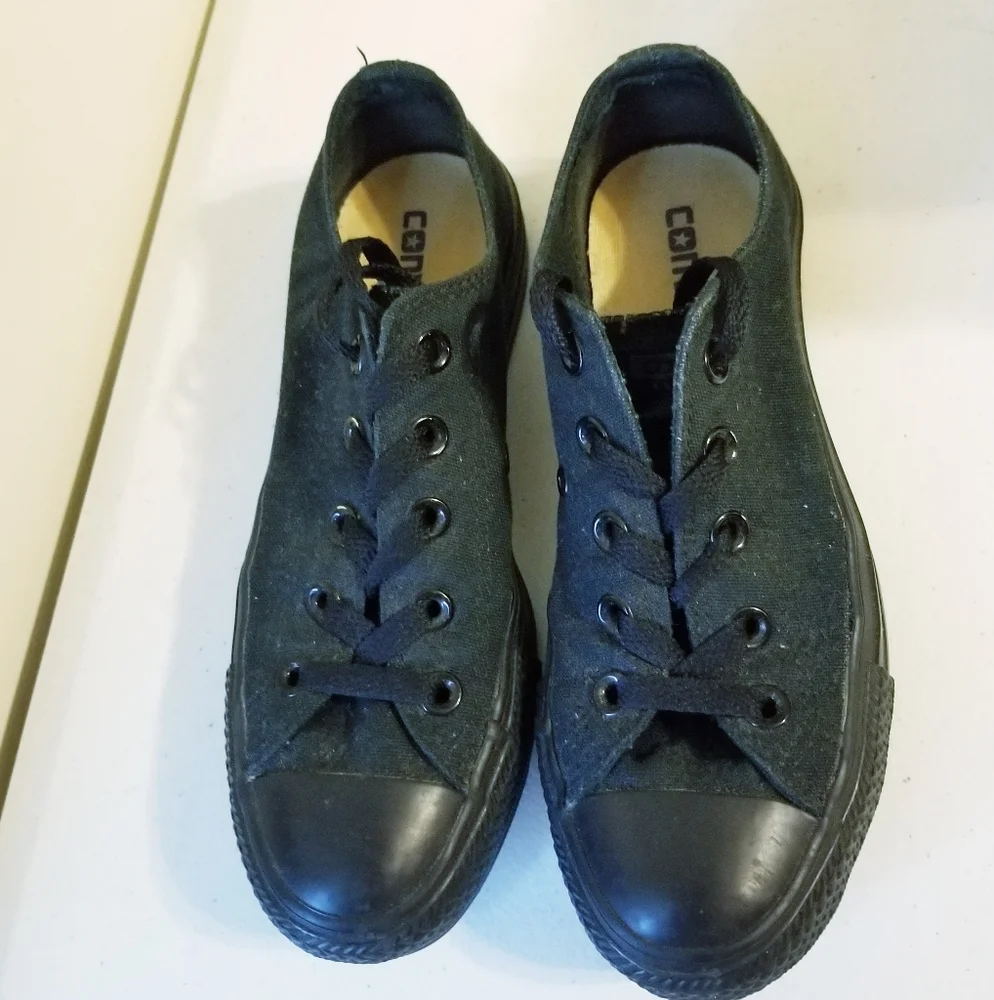 Kids Converse Black All Star Low Top Sneaker Youth Unisex Size 3 Skater